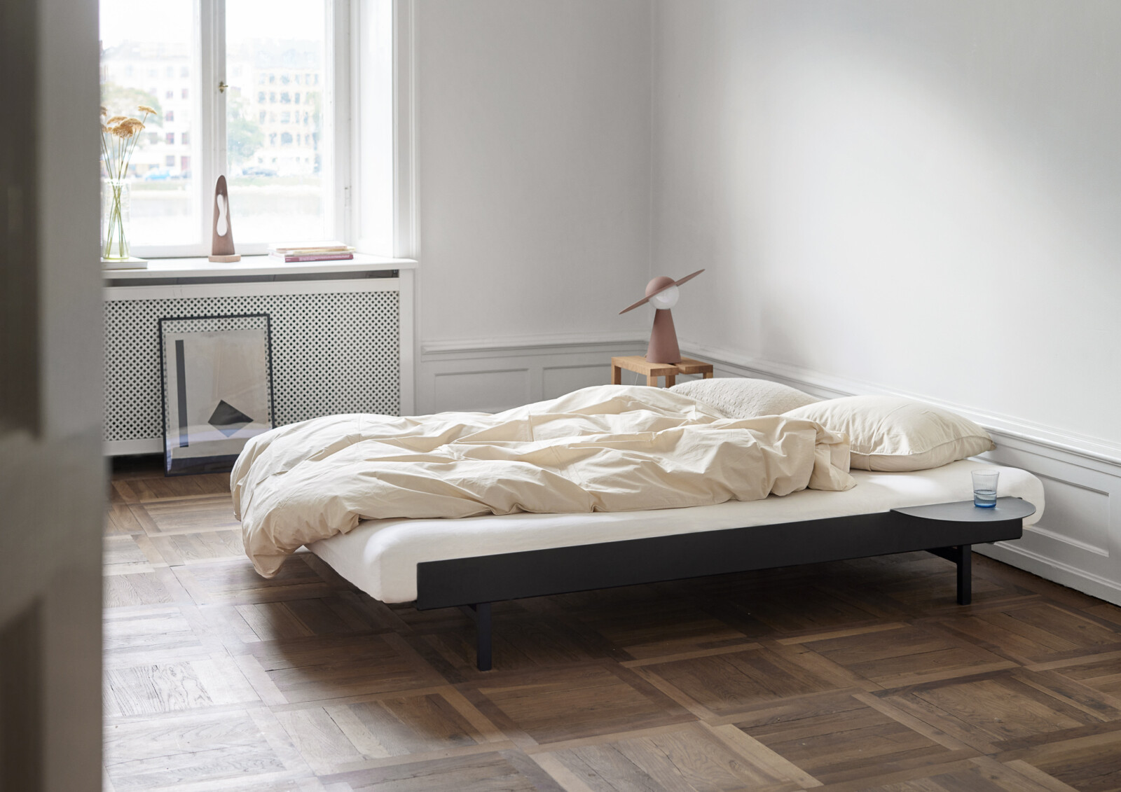 Mantsjoerije vrek sticker Moebe Bed 90-180 cm Zwart - Moebe - Huiszwaluw Home